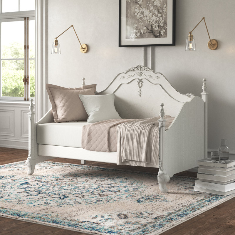 Delaney Daybed